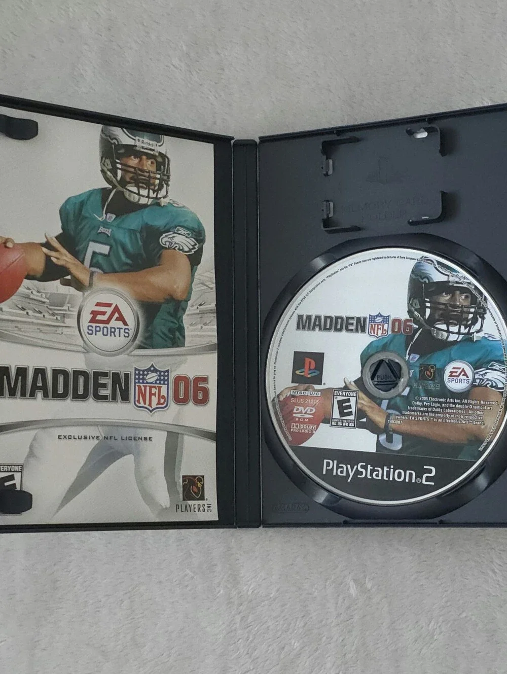 PlayStation 2 Sports Video Game Bundle PS2